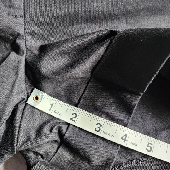 NY&Co black tailored shorts - Picture 16 of 16